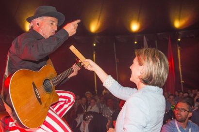 Das Zelt – Tour